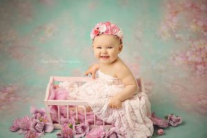 sitter session for 10 month old baby girl in Charlestown county Mayo
