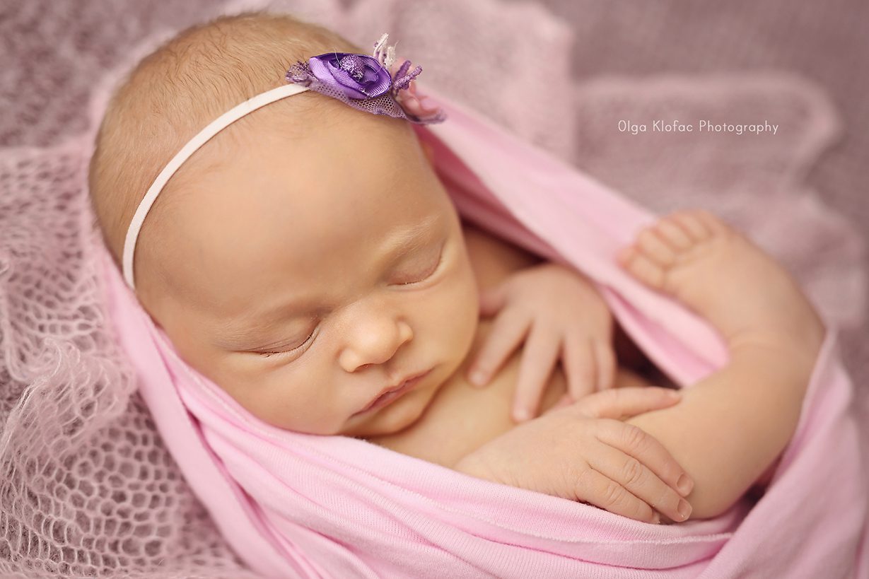 professional photograph of newborn baby girl by Olga Klofac Photography Mayo